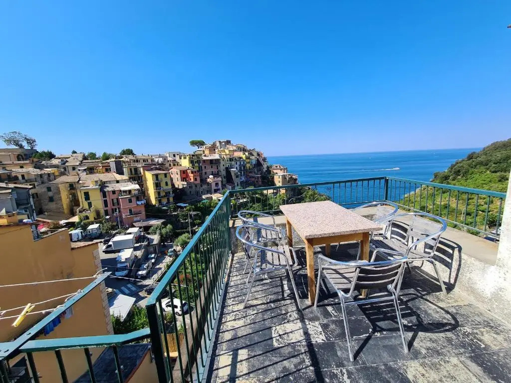 Appartamento Isola - In the center with Terrace - sea view & AC