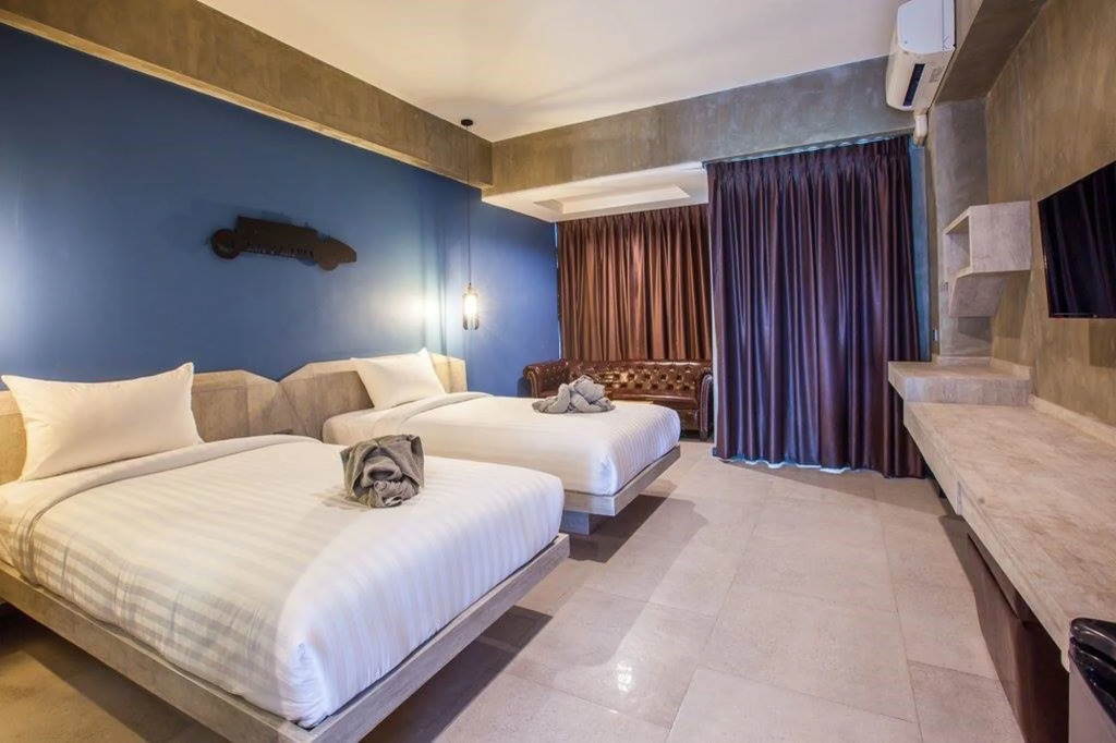 Loft Mania Boutique Hotel