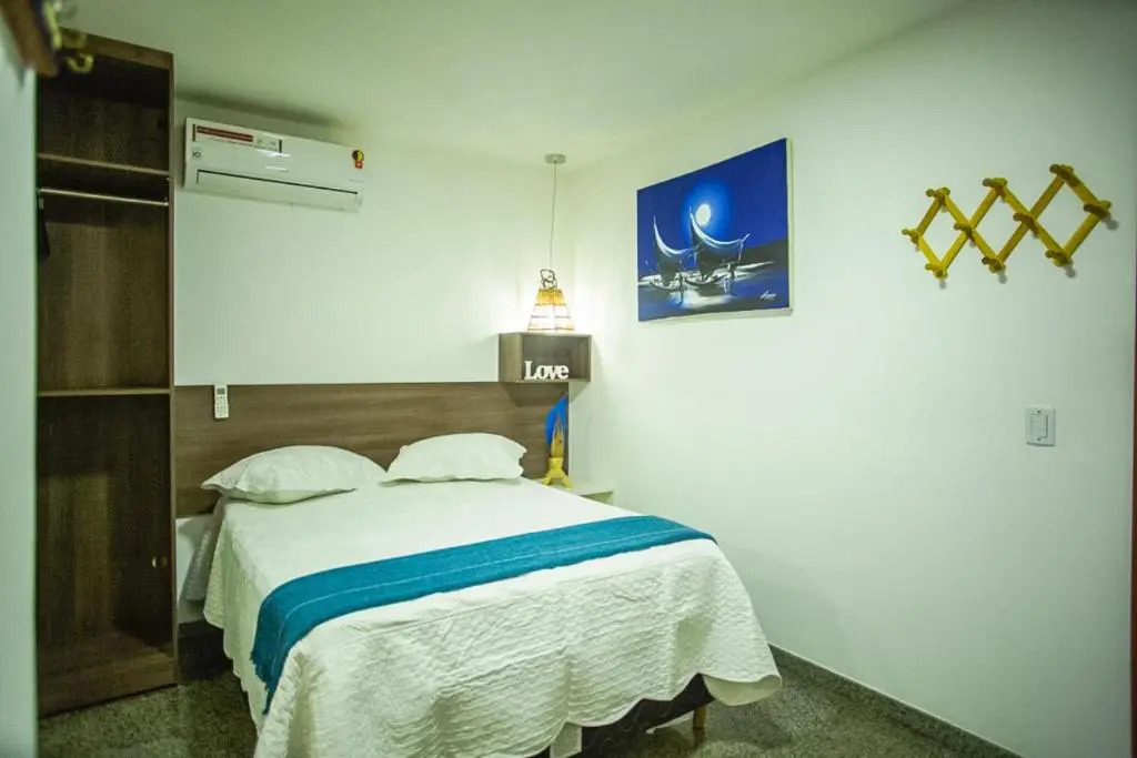 SEGUNDA CASA - Seu cantinho em Guarapari, 1 minuto a pé da Praia do Morro! Suítes confortáveis e modernas - Para casal ou para grupos de até 4 pessoas