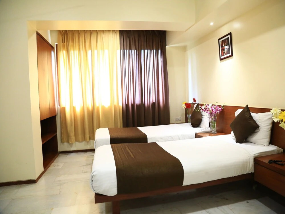 OYO 13771 Executive Residency