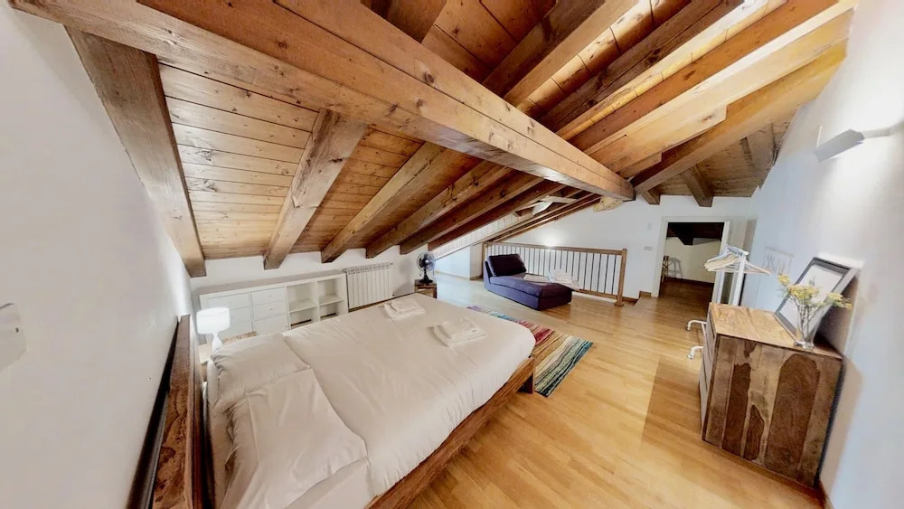 Duplex Attic in the Heart of the Historical Center