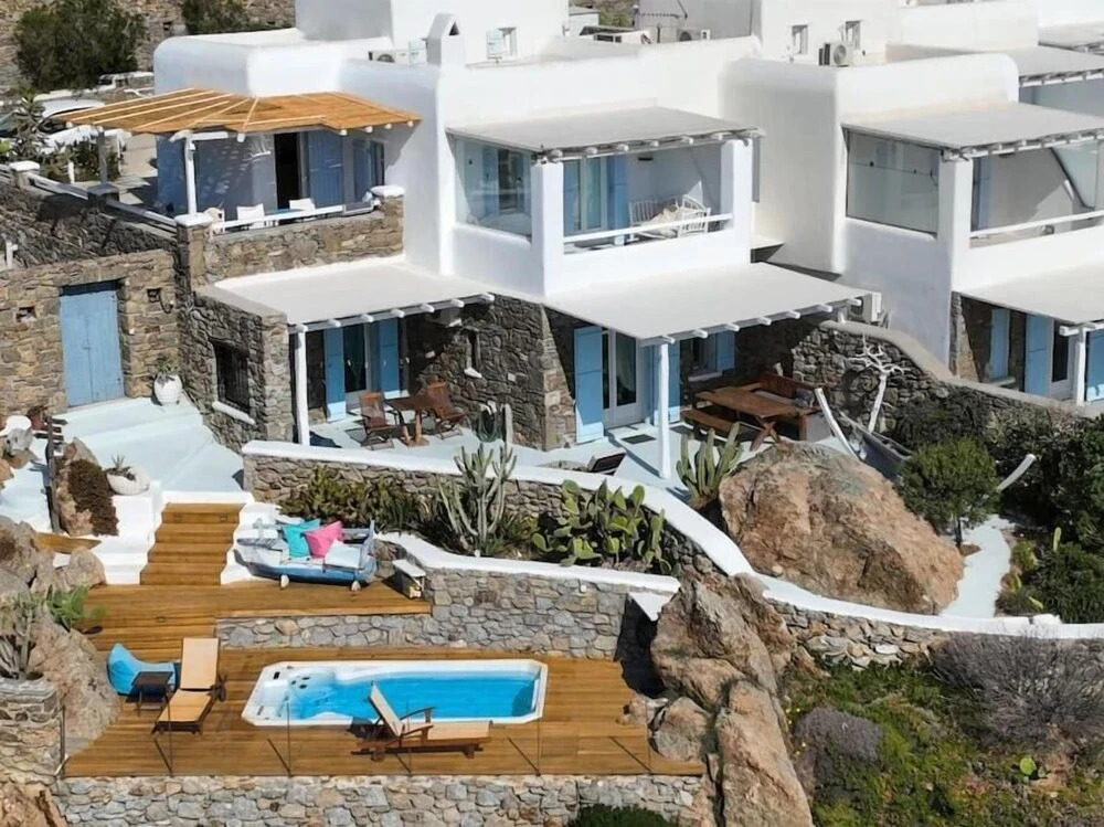 Villa Princess 5 4Bed with Small Tub Panormos Beach