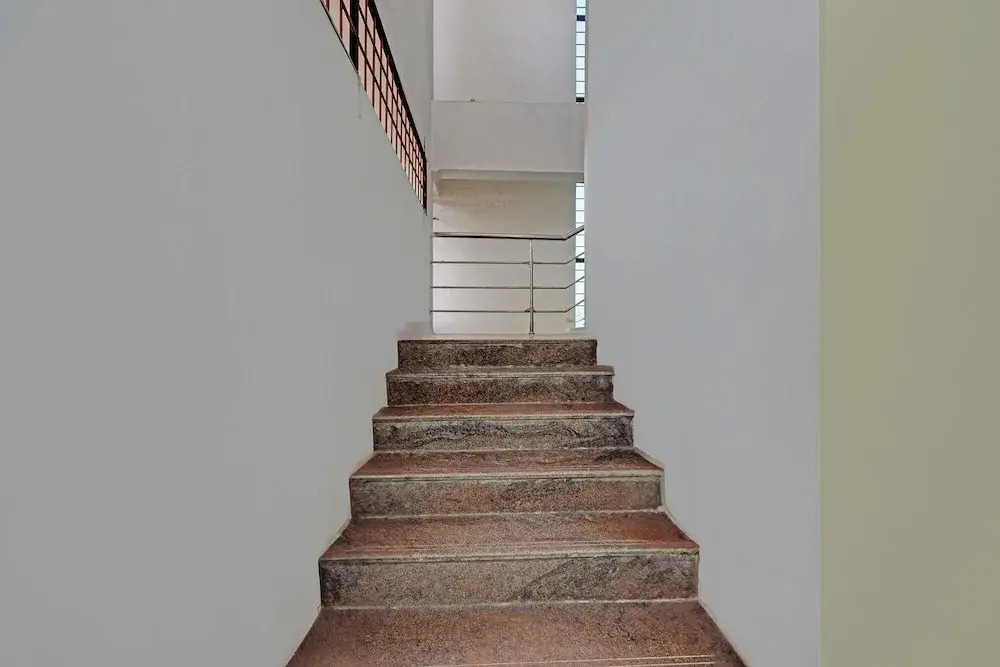Fabhotel Rio