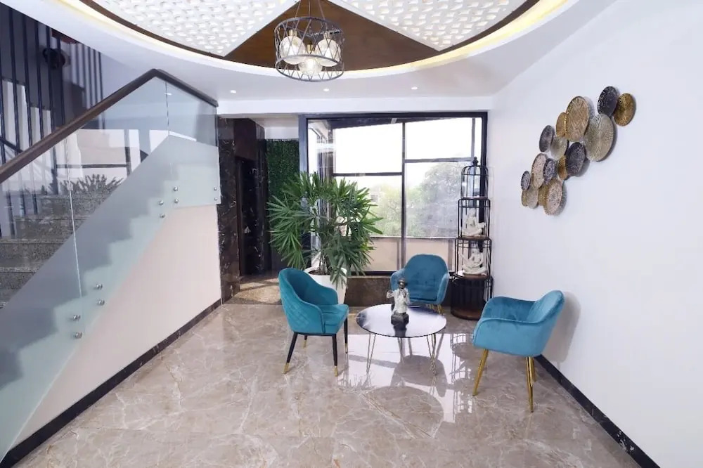 DD Suites