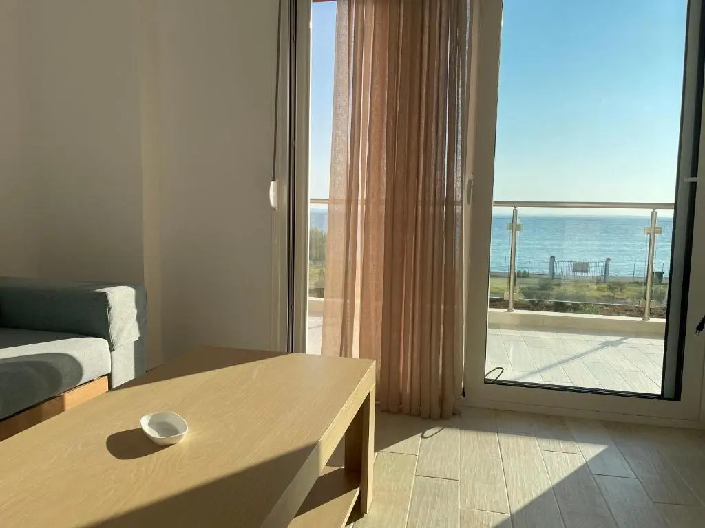 Kalivas beach house