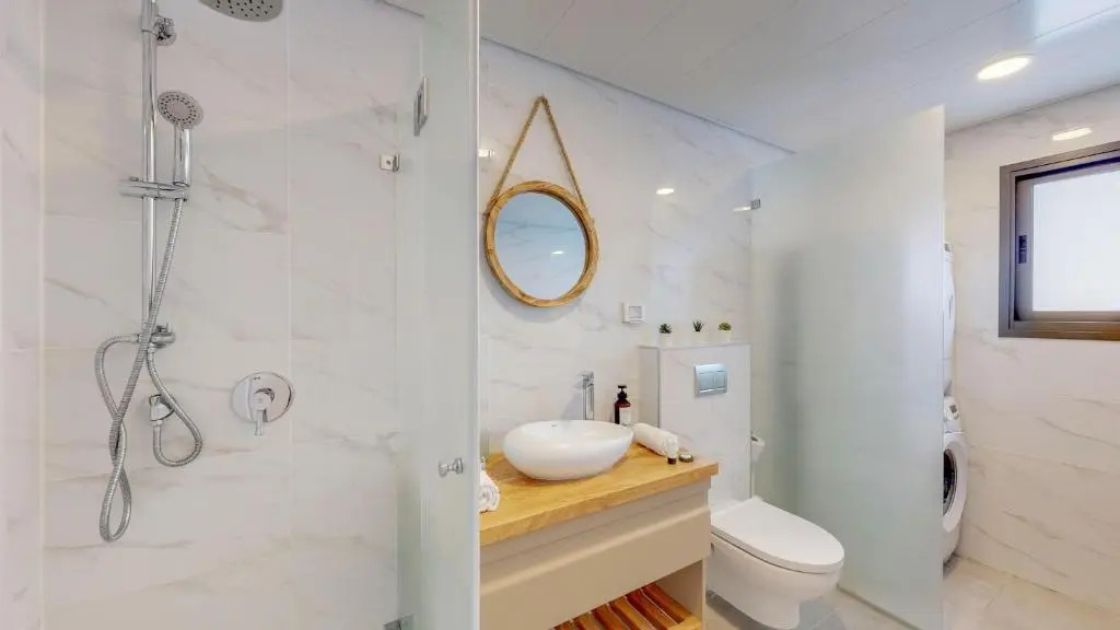 Spacious 1BR w Panoramic Sea View by Sea N Rent