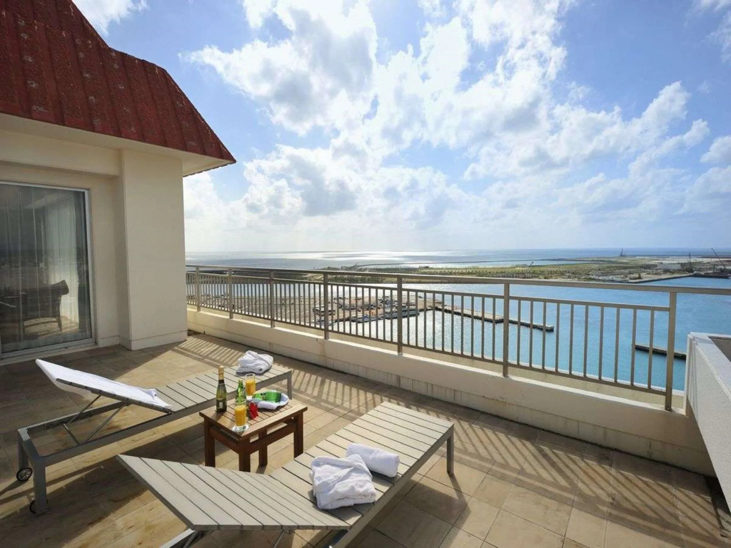 Hotel East China Sea