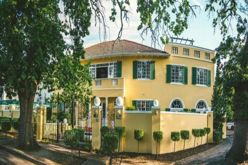 De Haas Luxury Living at Villa Grande