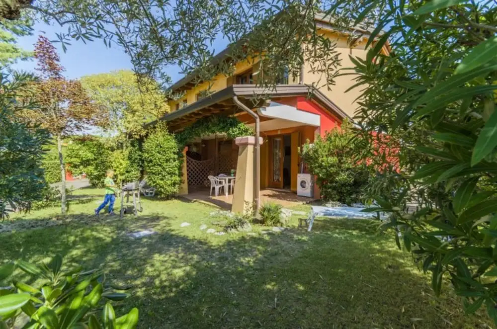 Terraced Home With Kids Playground