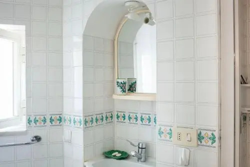 Donna Sara - Cozy Flat In A Charming Amalfi Court