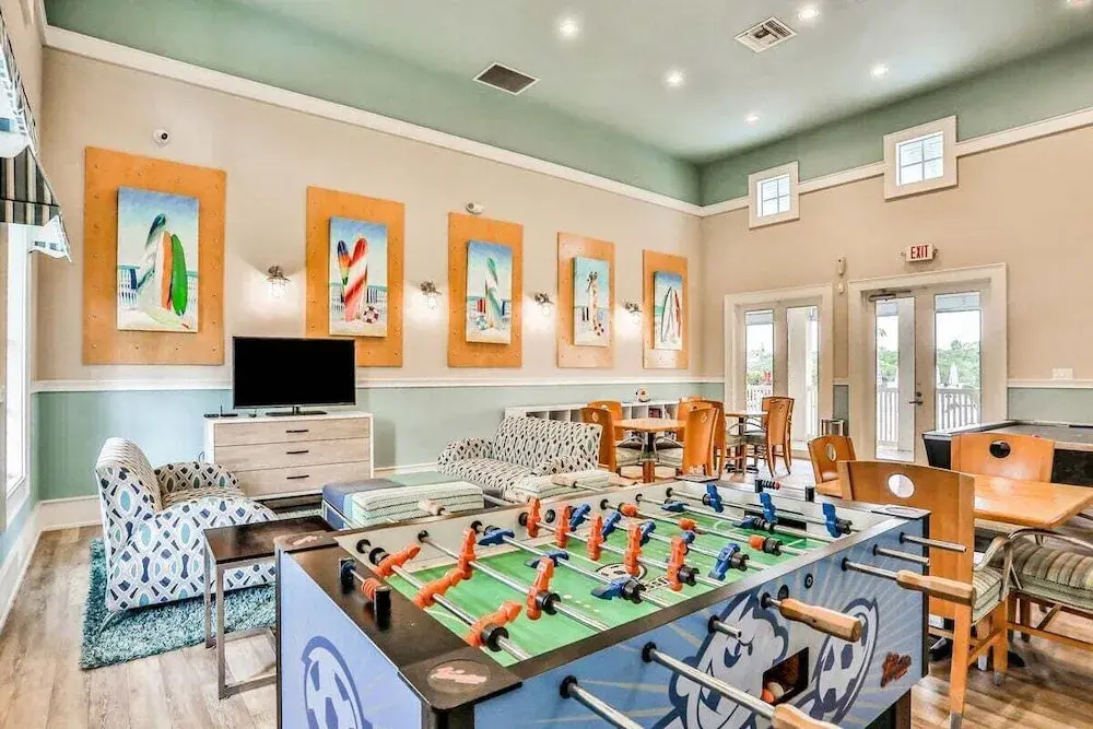 Second Floor, Dog-friendly Condo With Shared Pool, High-speed Wifi, & Central AC