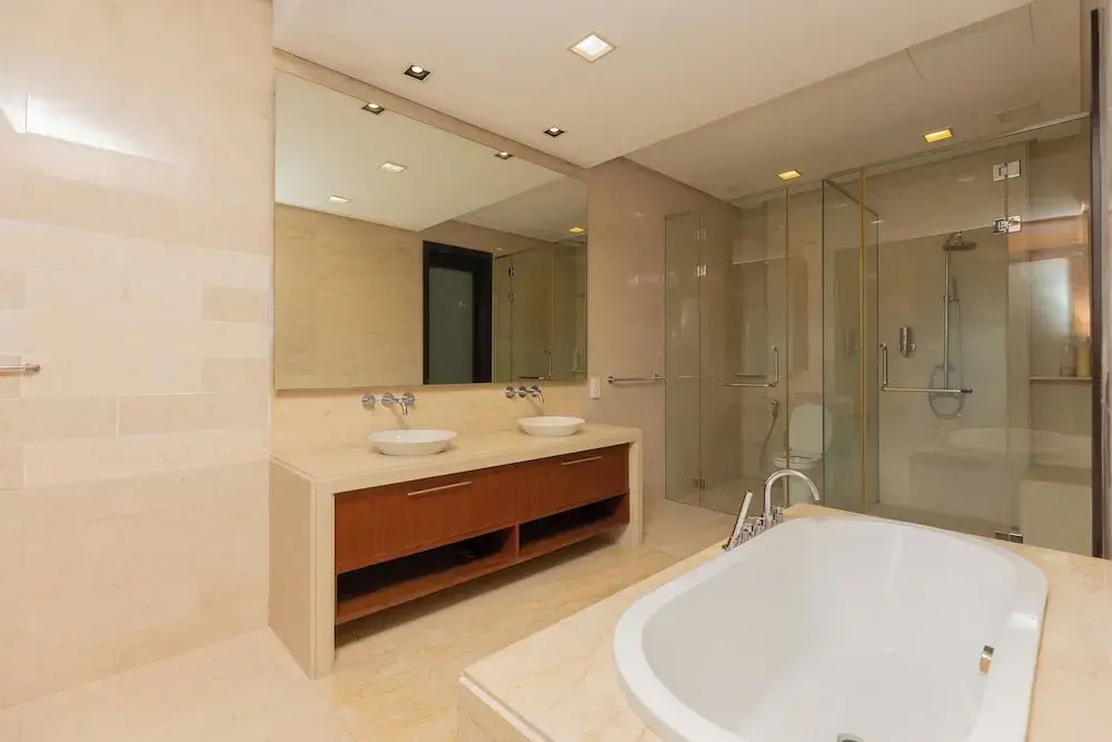 The Suites at Waterside Straits Quay by Plush