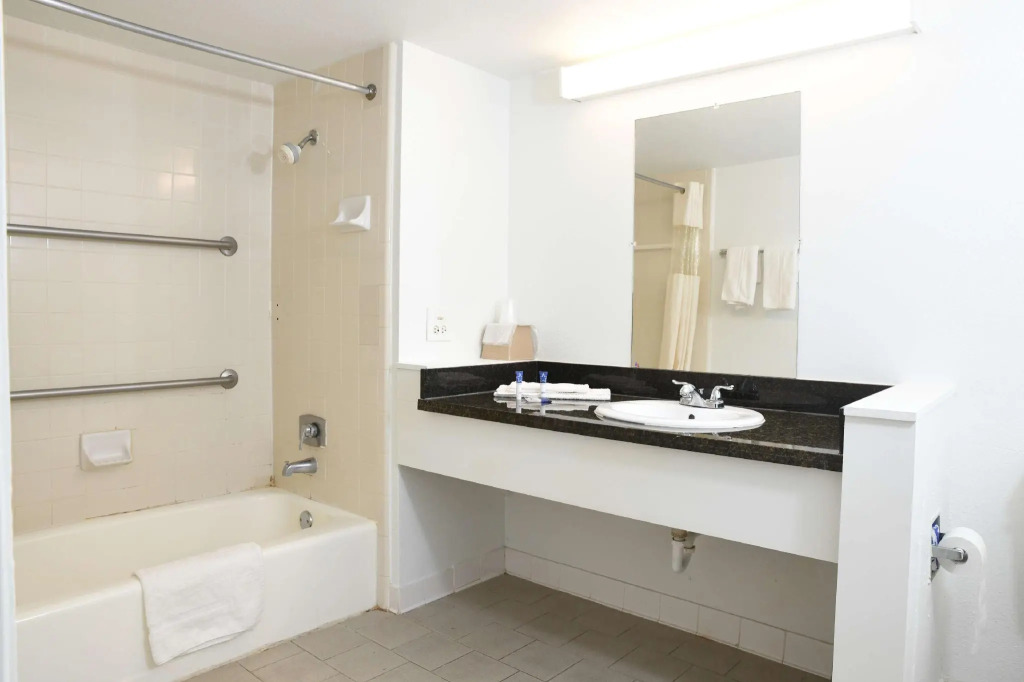 Regency Inn