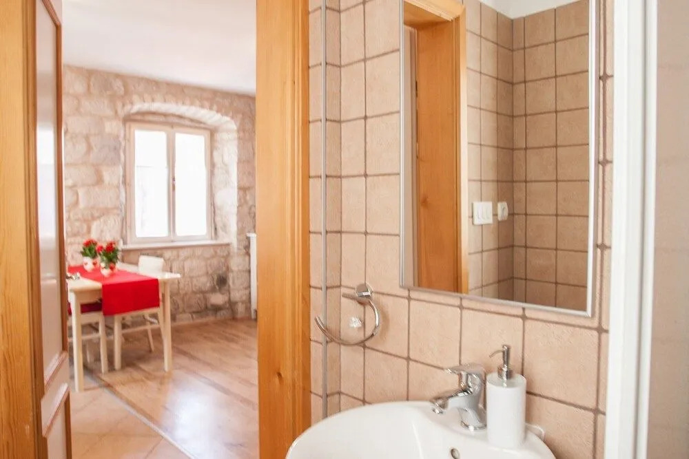 Apartment & Room Ursa