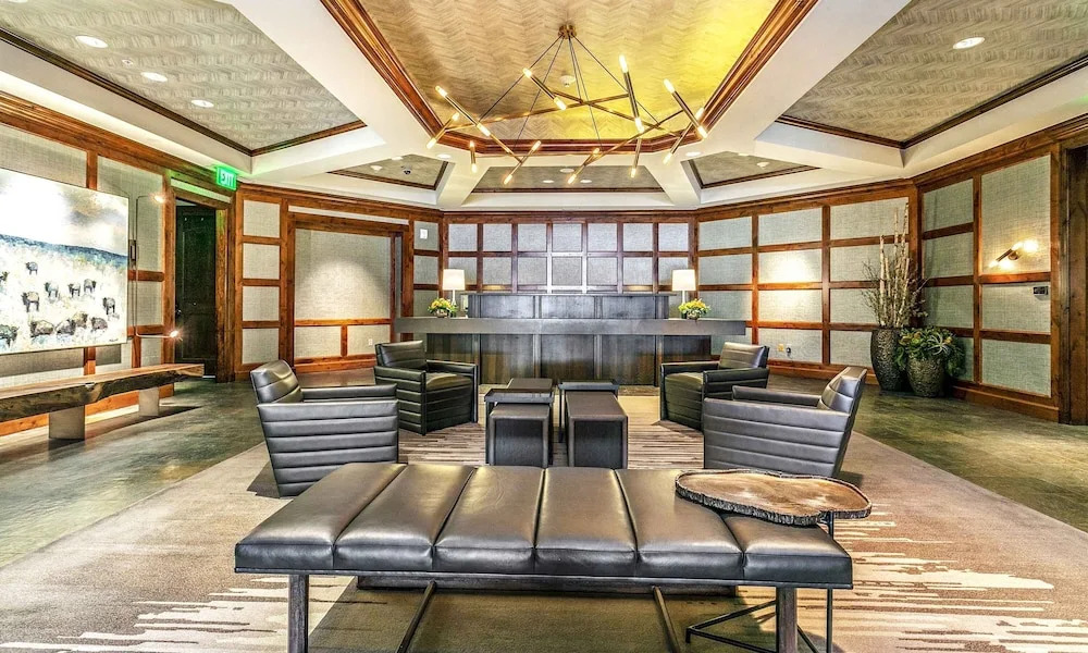 Ritz Carlton #5 2 Bedroom Condo by RedAwning