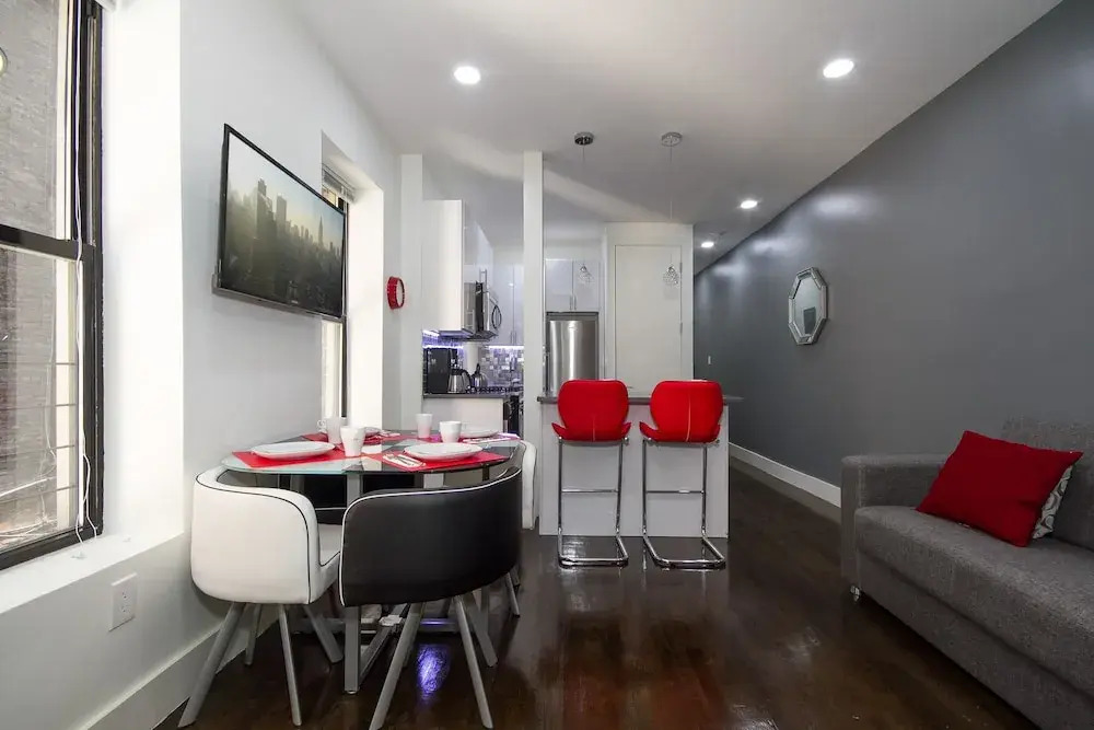 Hamilton Heights Stylish Apartments
