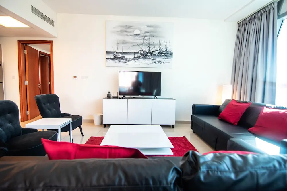 Lux BnB DIFC 2BDR Park Towers