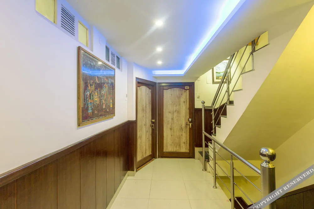 OYO 12721 Vansh Regency