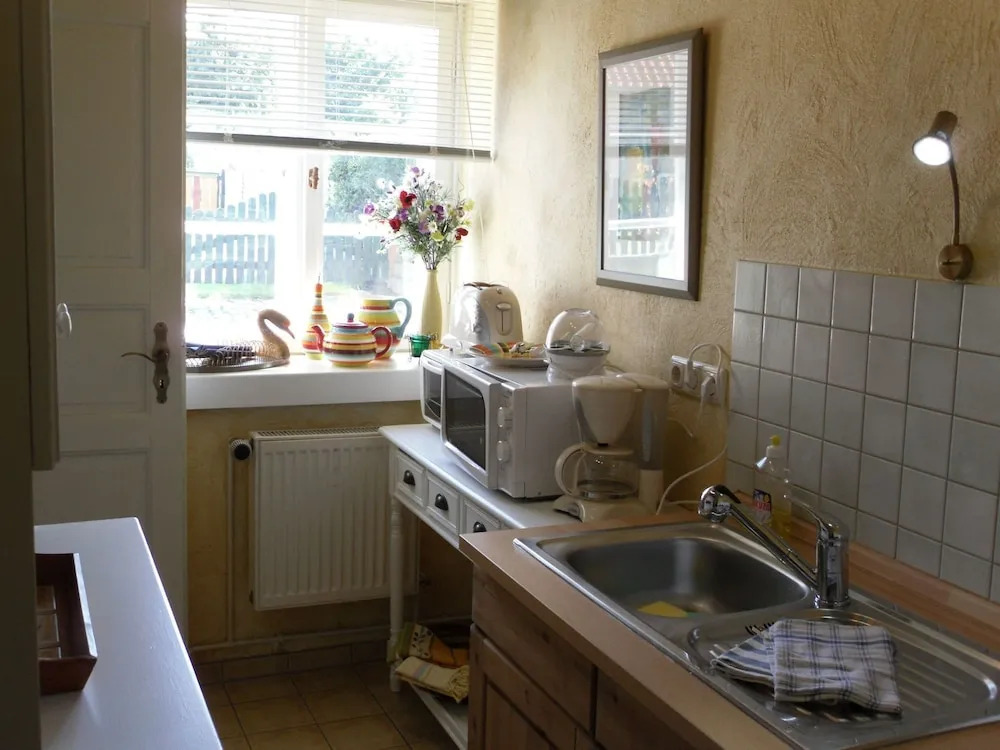 Cozy mansion in artist studio in Steffenshagen with terrace