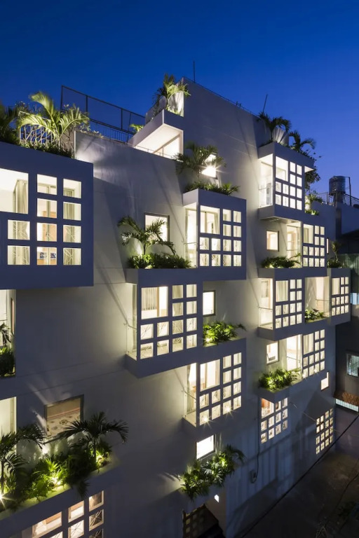 The Tropical Residence
