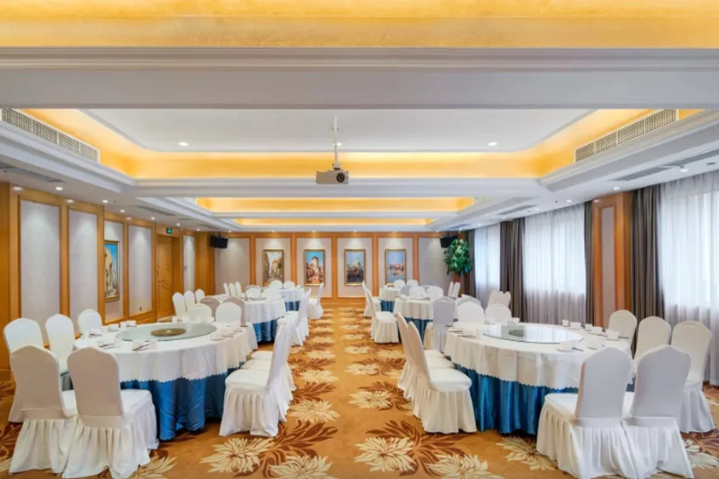 Vienna Hotel Chengdu Airport Shuangliu Wanda - Domestic Guests