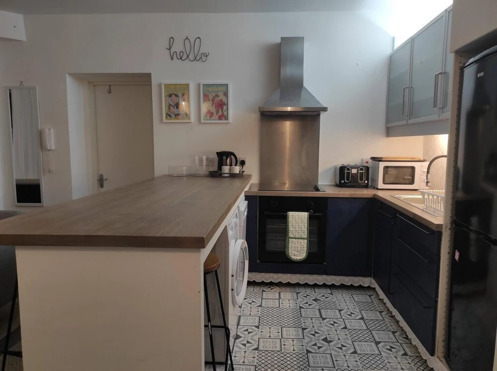 Cosy 2BD Coastal Retreat Folkestone Leas