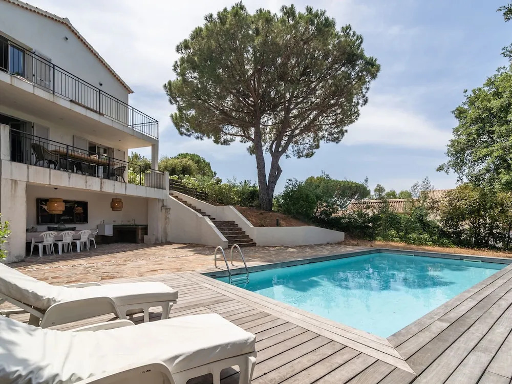 Luxury Villa in La Croix-valmer With Private Pool