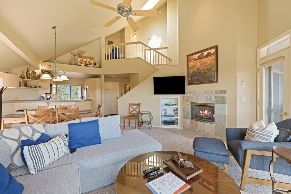 River Ridge 429a 2 Bedroom Condo