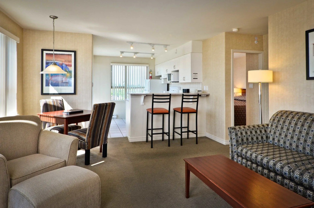 Sandman Signature Surrey-Guildford Suites