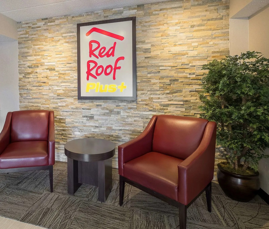 Red Roof Inn PLUS + Boston - Framingham