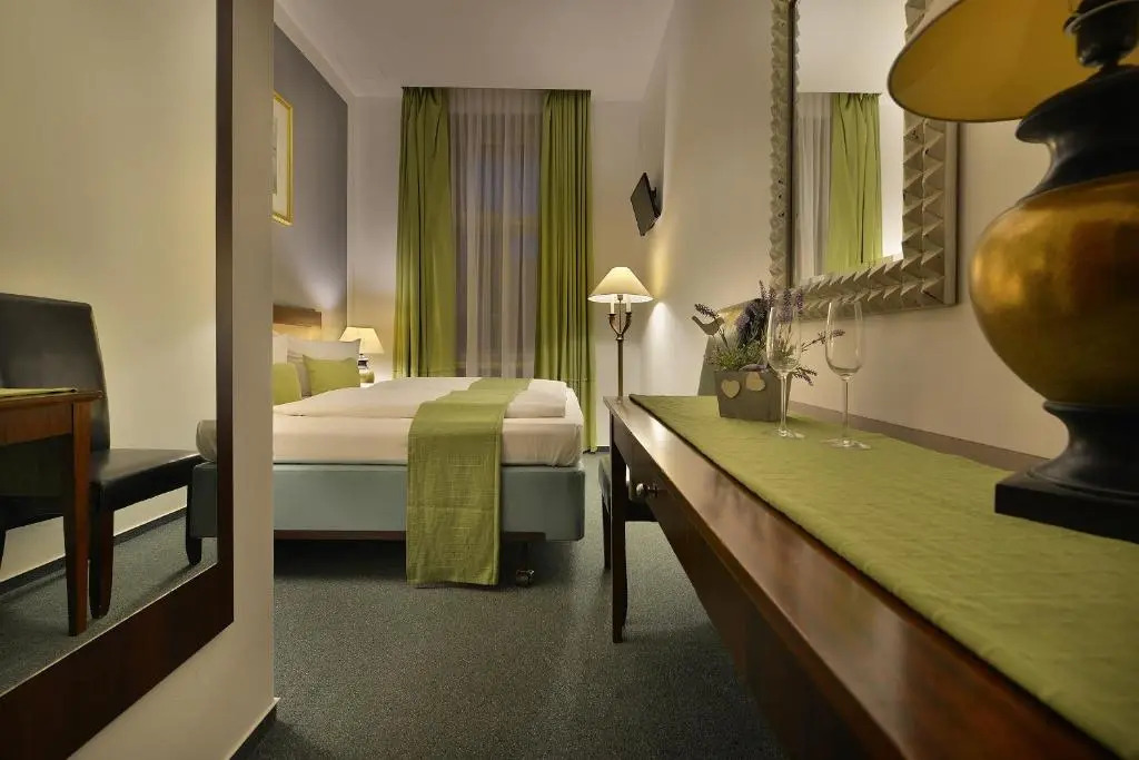 Prague Season Hotel