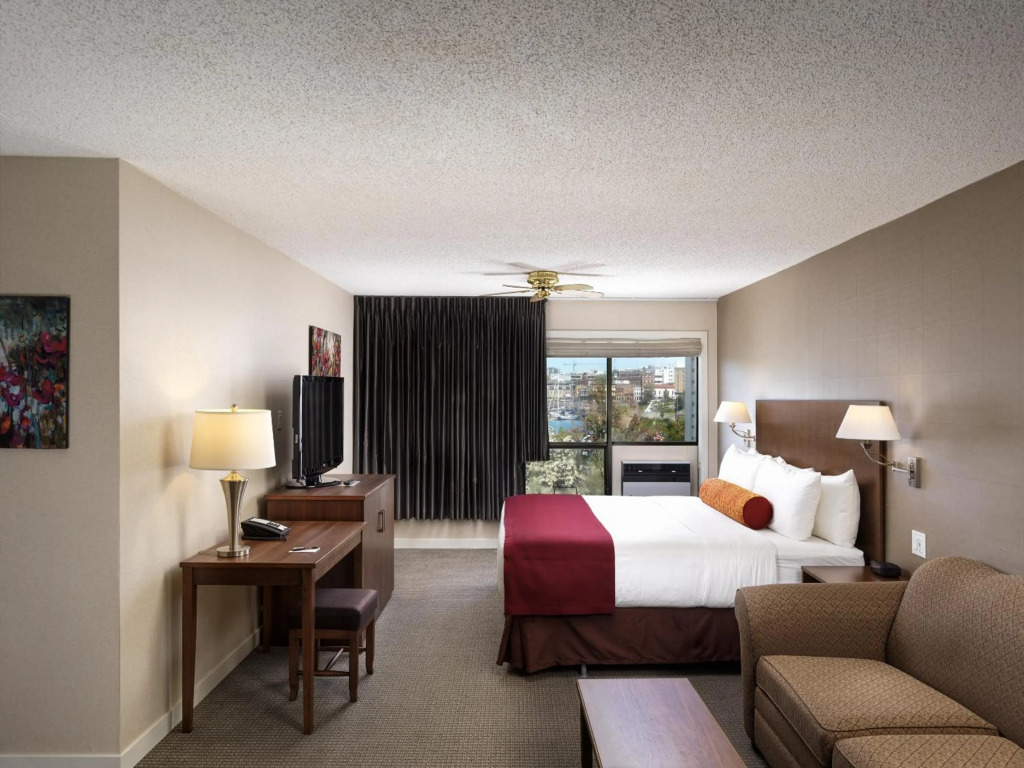 Huntingdon Hotel and Suites