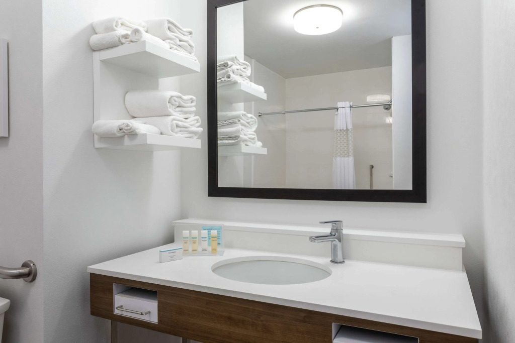 Hampton Inn Bedford