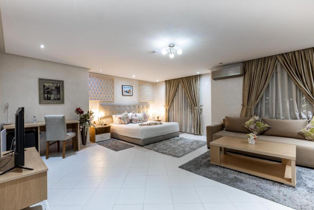Hospitality Inn
