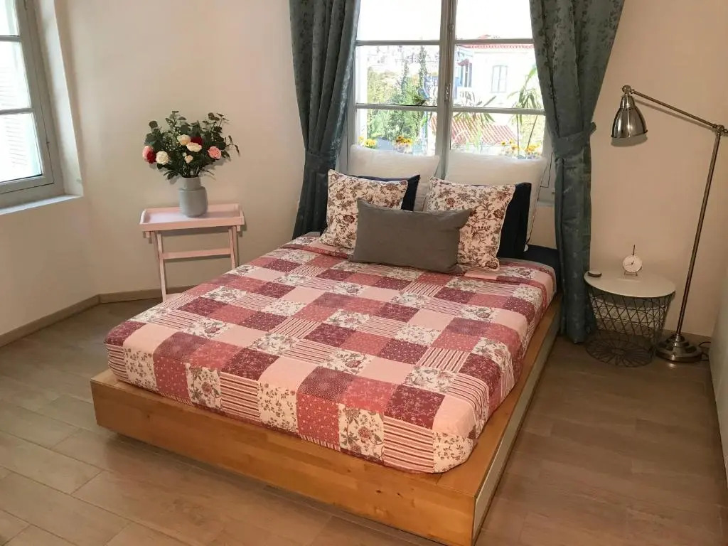 Dina's House
