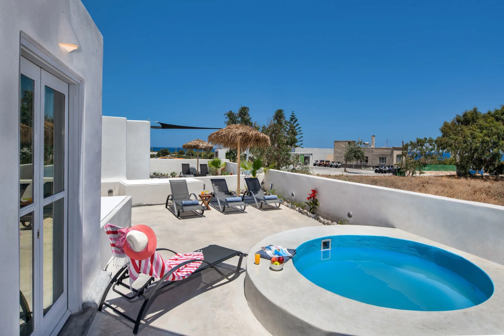 Sun Springs Suites