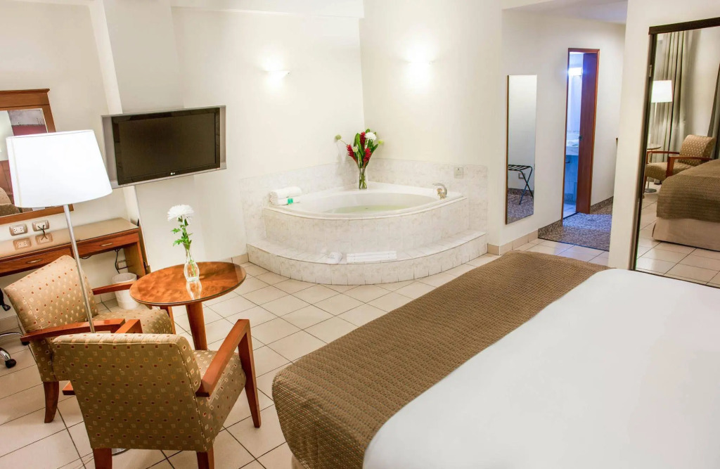 Del Prado Hotel