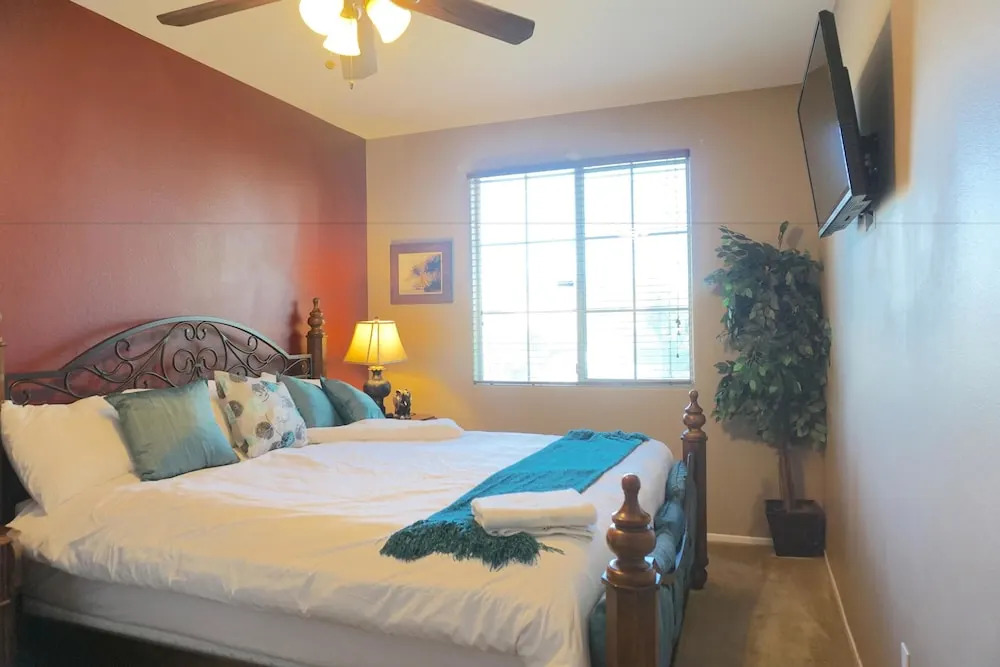 PS017 5 Bedroom Holiday home By Senstay