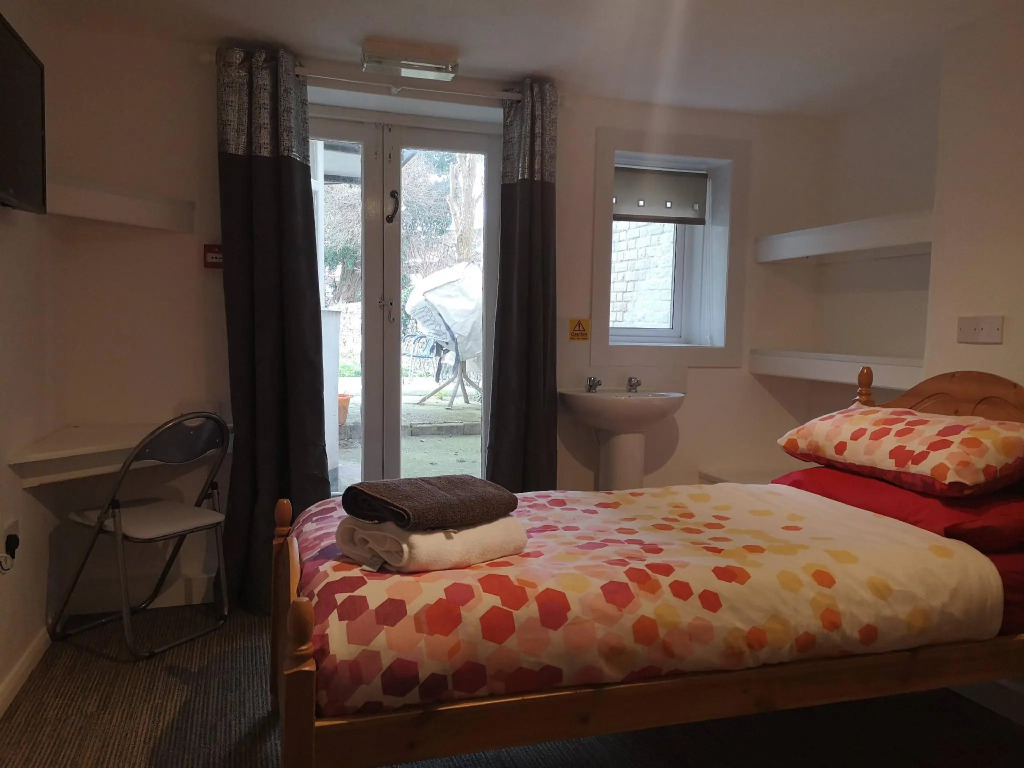 Dover Town Rooms