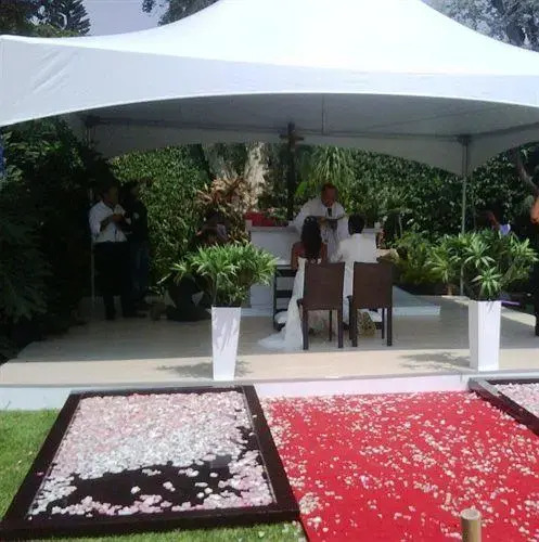 Casa Poezia Boutique