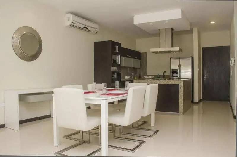 Ceren Luxury Apartments at Fifth Avenue by Spot Rentals