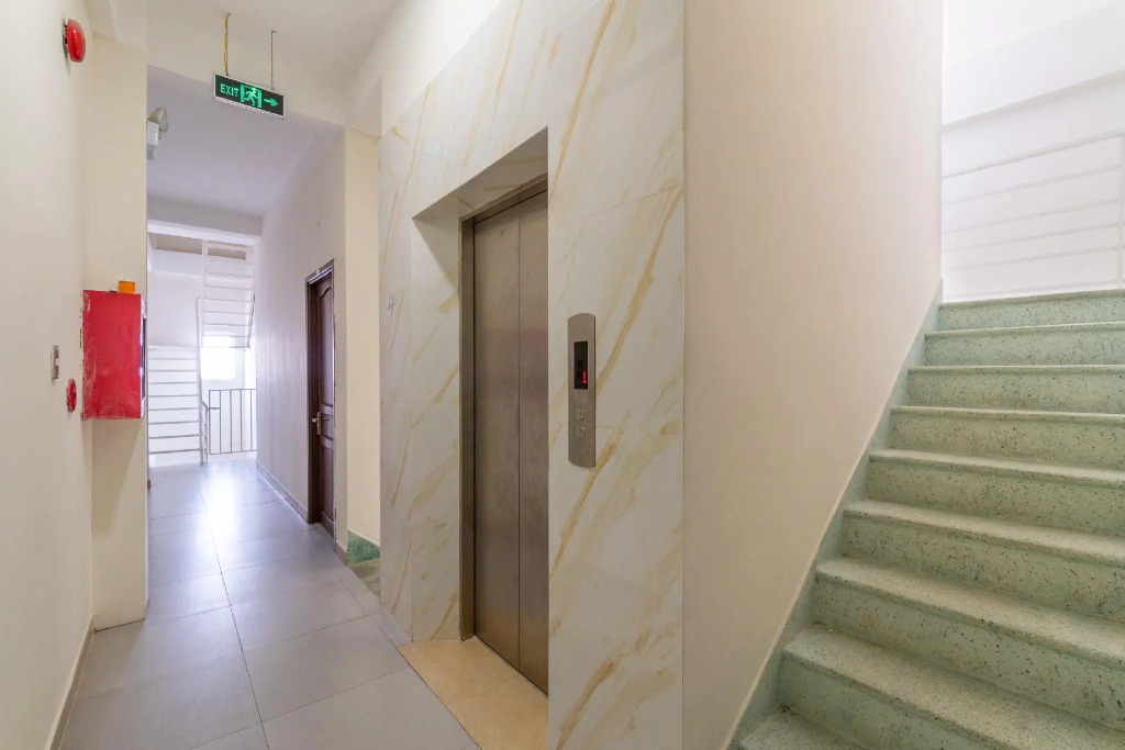 OYO 238 Luxury Motel