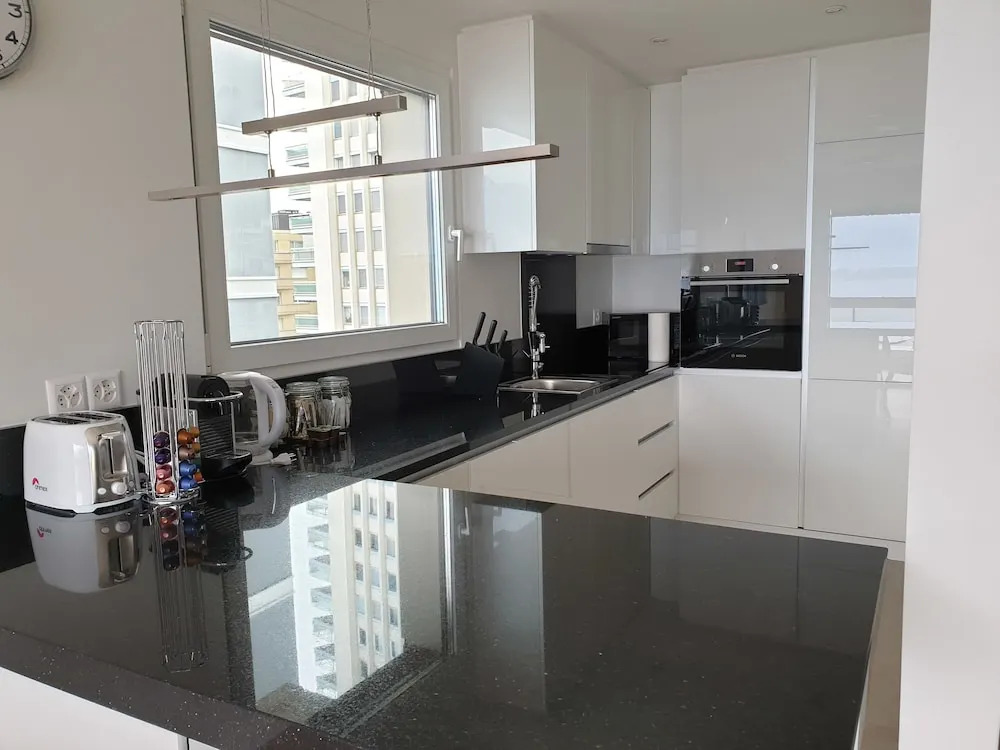 Montreux Elite 2 Bedroom Apartment