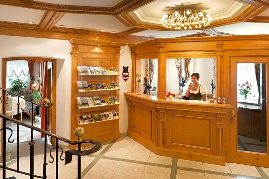 Hotel zum Wolf