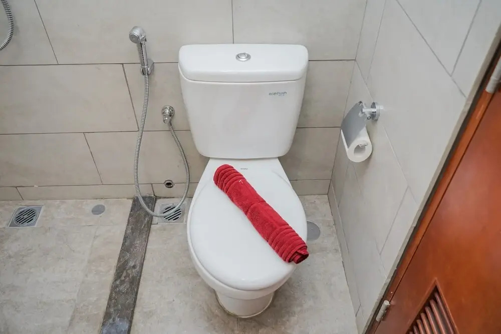 Fully Furnished With Comfort Design Studio Roseville Apartment