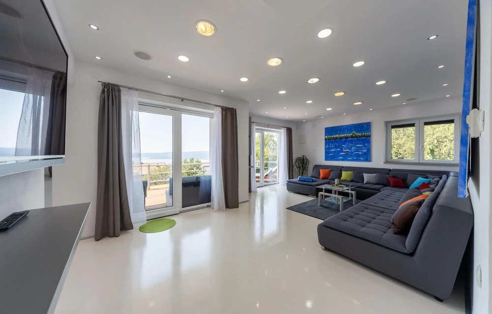 Nice Home in Crikvenica With 4 Bedrooms, Outdoor Swimming Pool and Heated Swimming Pool