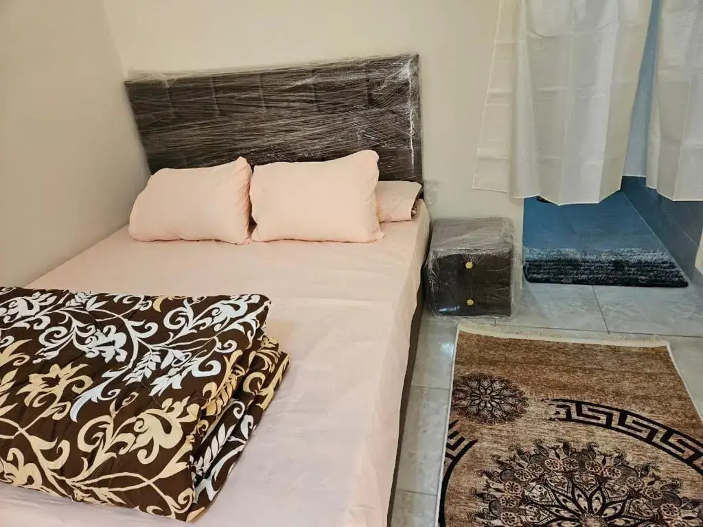 Pyrmids view suite