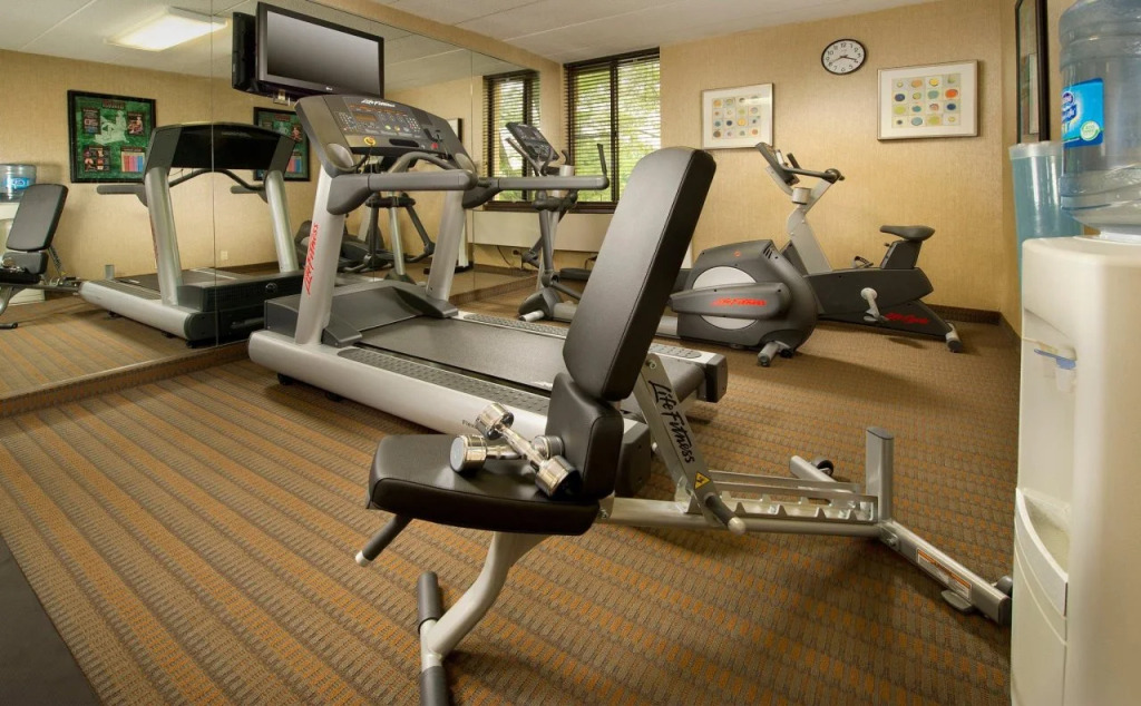 Holiday Inn Express Fairfax-Arlington Boulevard by IHG