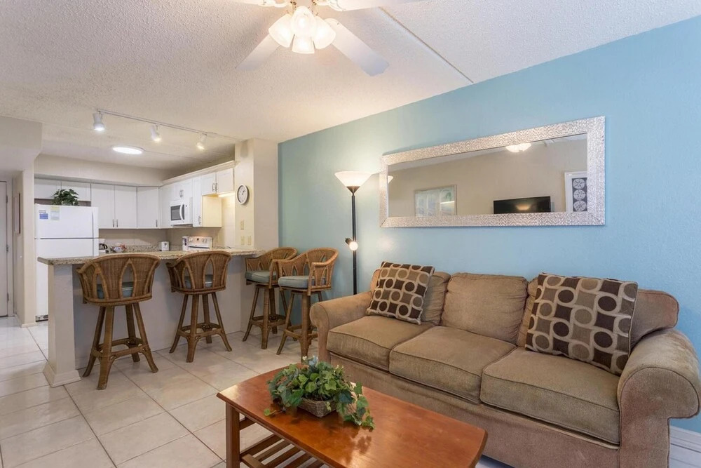 Gulfview II Condominium 611