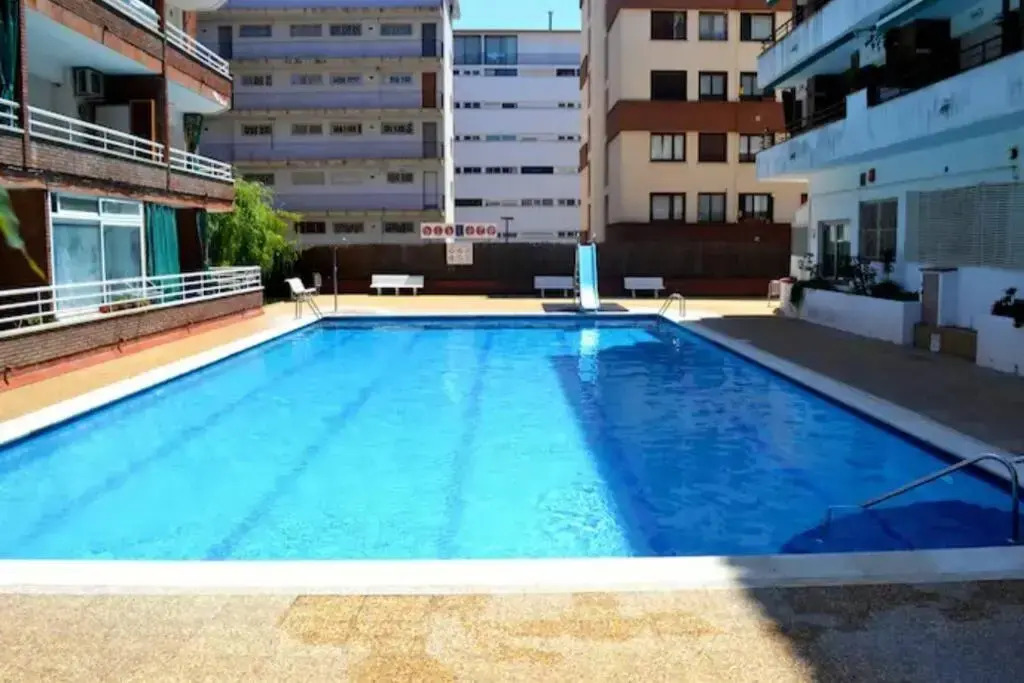Apartamento con piscina a 2 minutos de la playa!!!